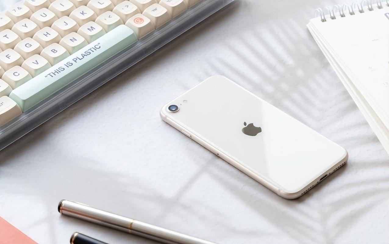 盘点历代iPhone用户现状!简直太真实了,有你在用的吗?
