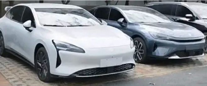 油耗敢与比亚迪叫板?宝骏全新轿车的无伪谍照曝光