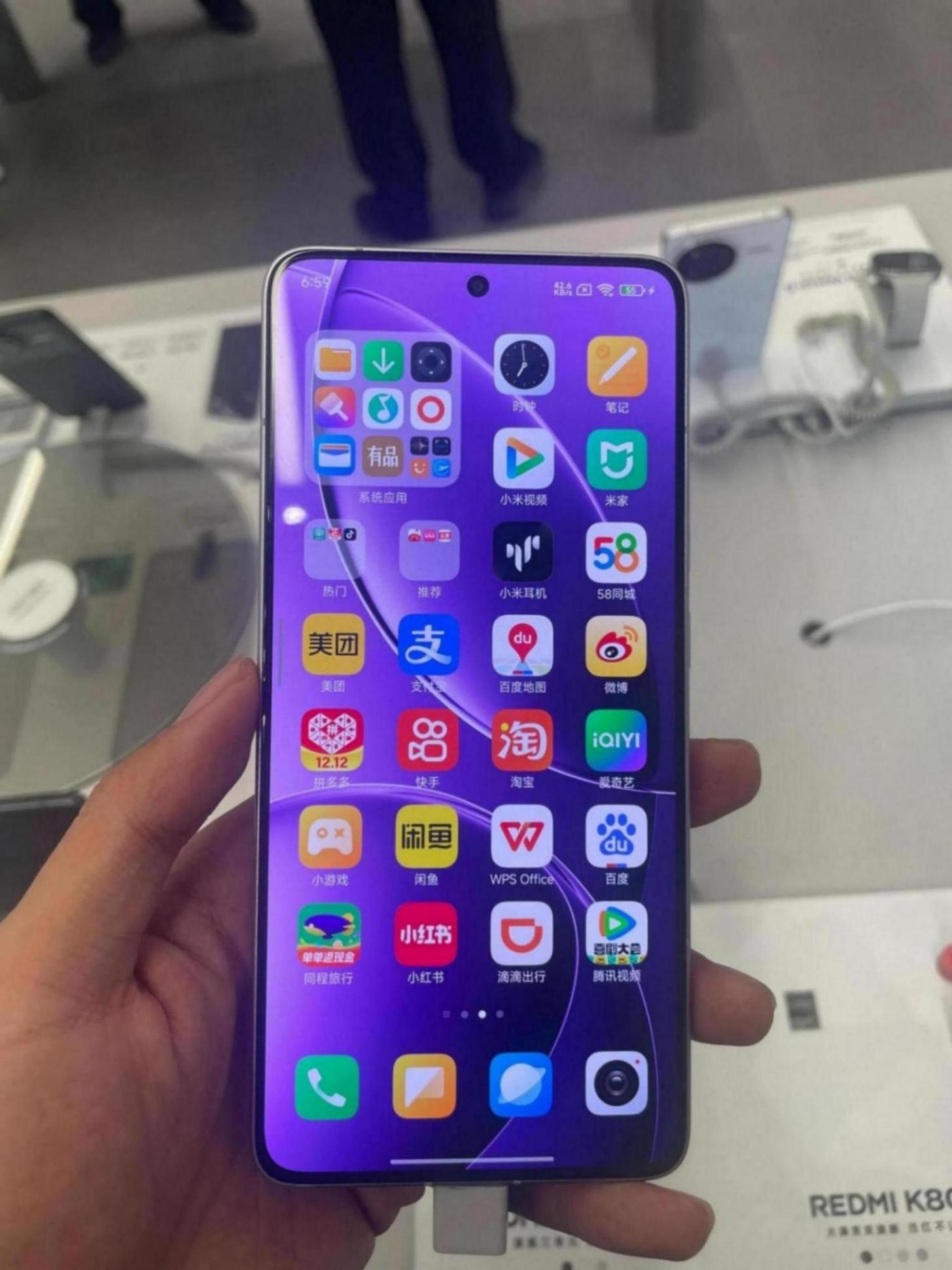 红米k80十天销售情况曝光!王腾赶上好时候,真我新机又慢了一步
