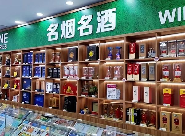 街边看似不起眼的烟酒店,实则在闷声发大财,内里“门道”不少