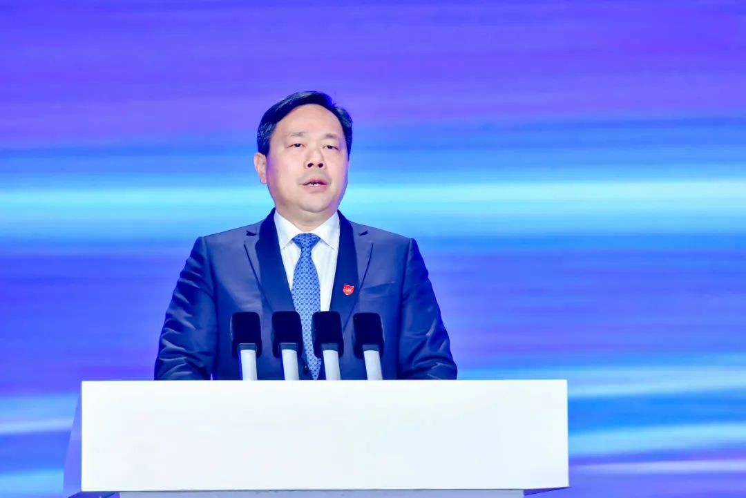 2024年新能源“百团大战”,一汽解放大象转身、势不可挡