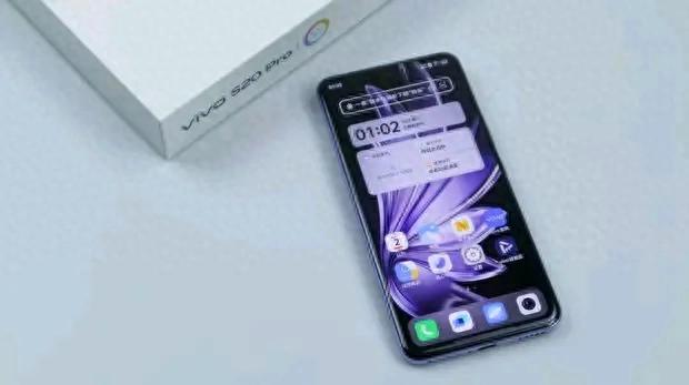 轻薄长续航,拍得也更美:vivo S20 Pro评测