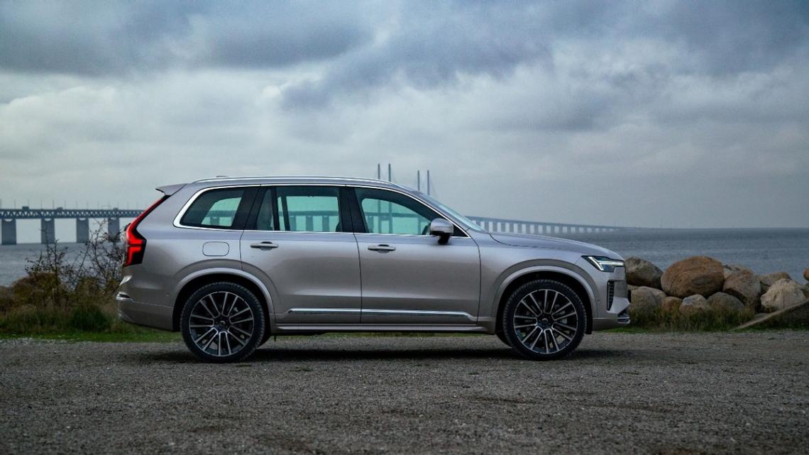 2025 沃尔沃 XC90 首次试驾评测:瑞典金属与科技的碰撞