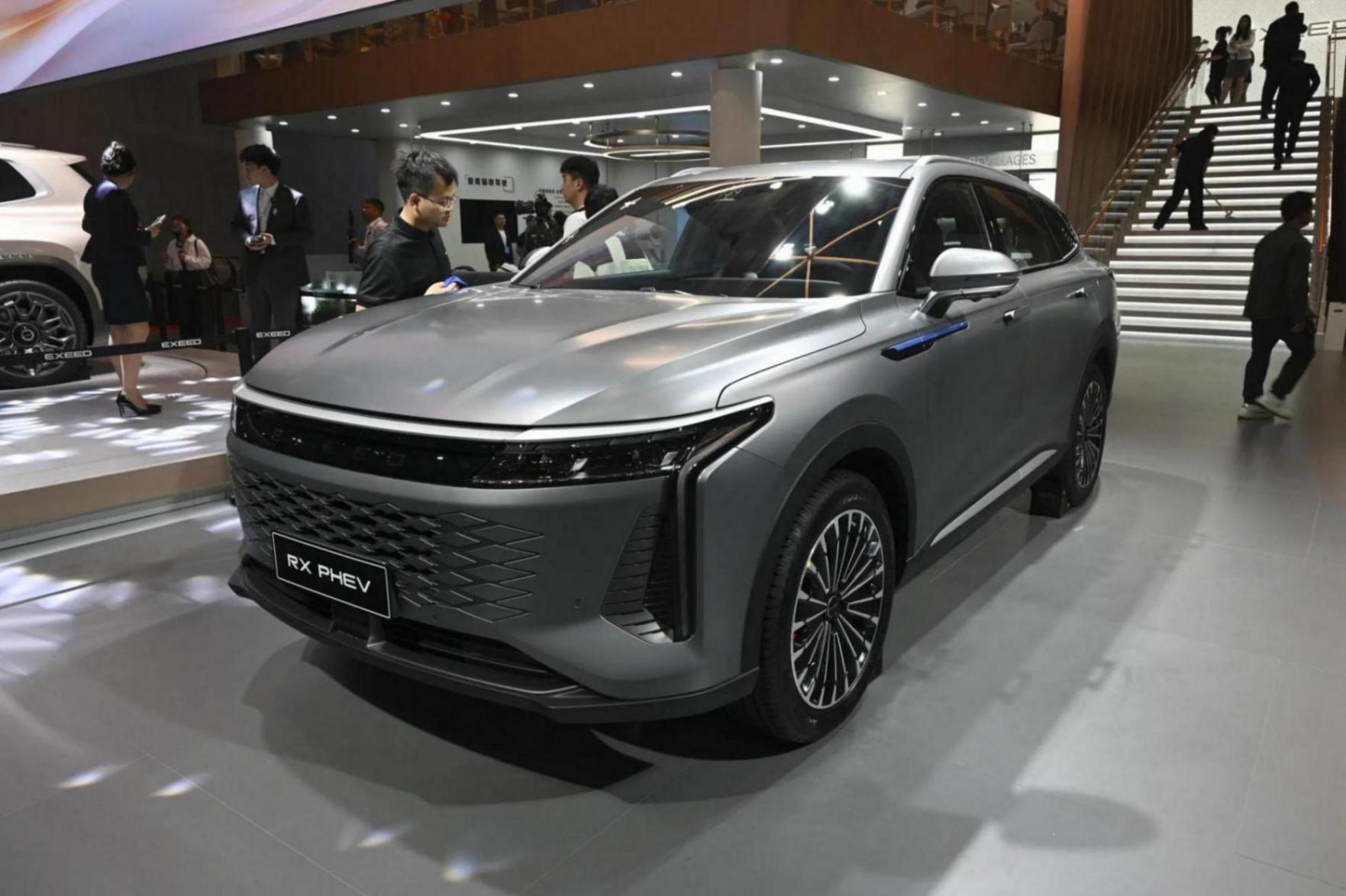 20 万内五款家用插混 SUV:续航破千 + 智驾,全家出行首选