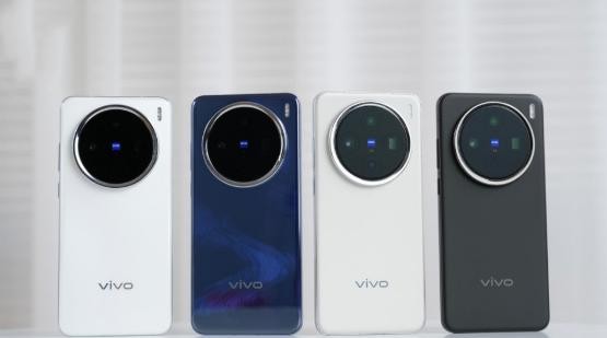 vivo要发新手机叫X300系列双2亿像素摄像头自研芯片大电池全都有