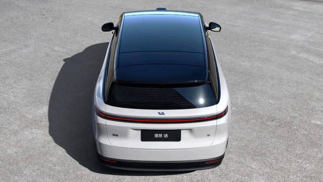 理想i8上市倒计时:VLA技术成“致命赌注”?